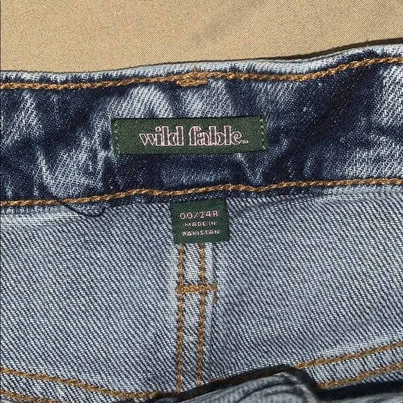 SOLD - Picture 4 of 4